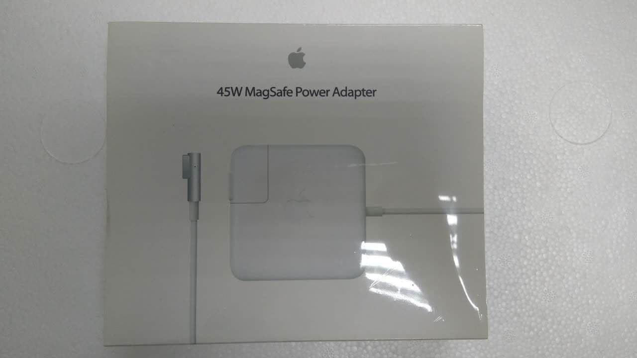 Original MagSafe 1 power adapter 45W A1347